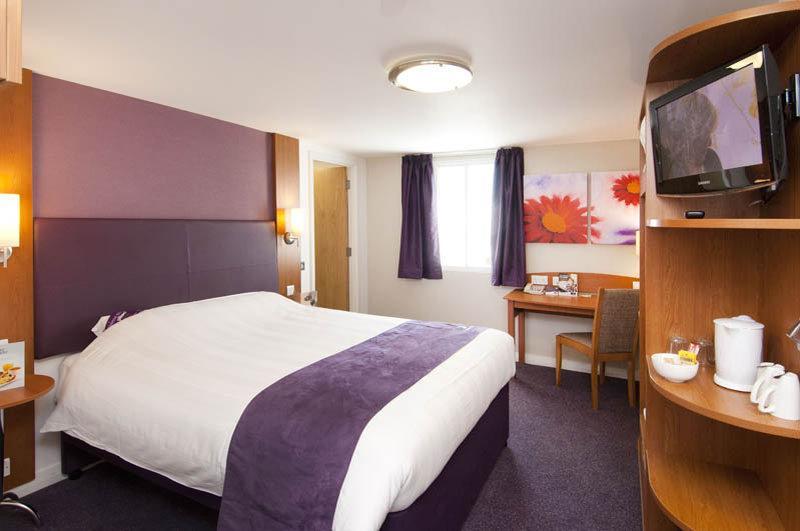 Premier Inn Fort William Buitenkant foto