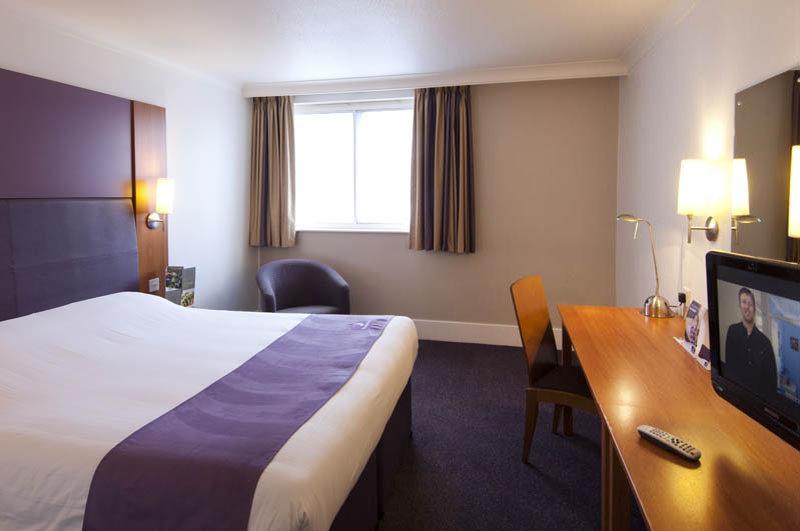 Premier Inn Fort William Buitenkant foto