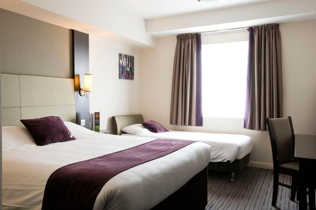 Premier Inn Fort William Buitenkant foto