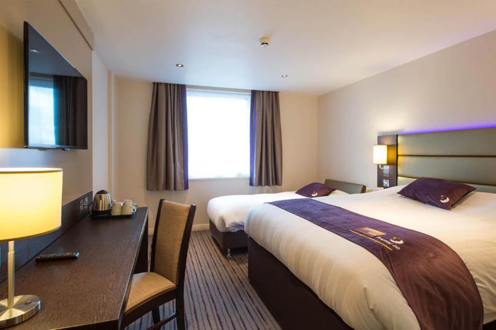 Premier Inn Fort William Buitenkant foto