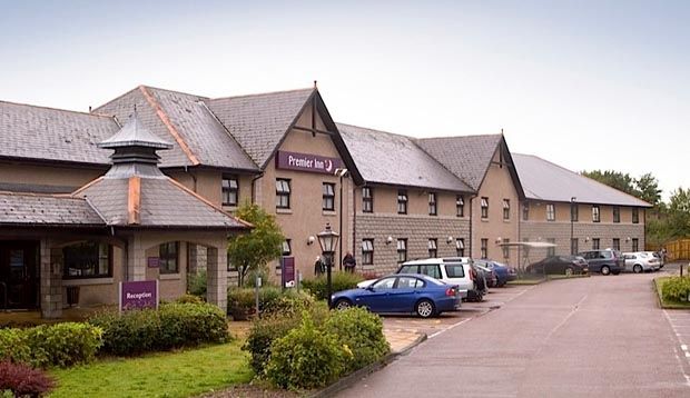 Premier Inn Fort William Buitenkant foto